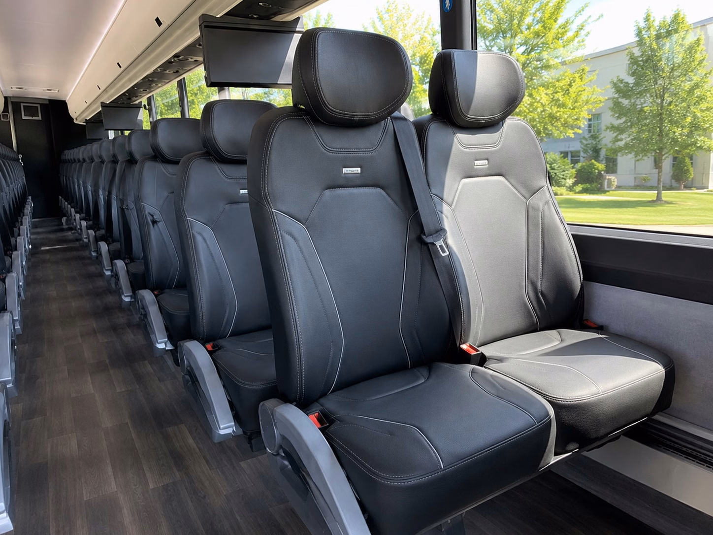 bridal party transportation in lawton oklahoma on your schedule