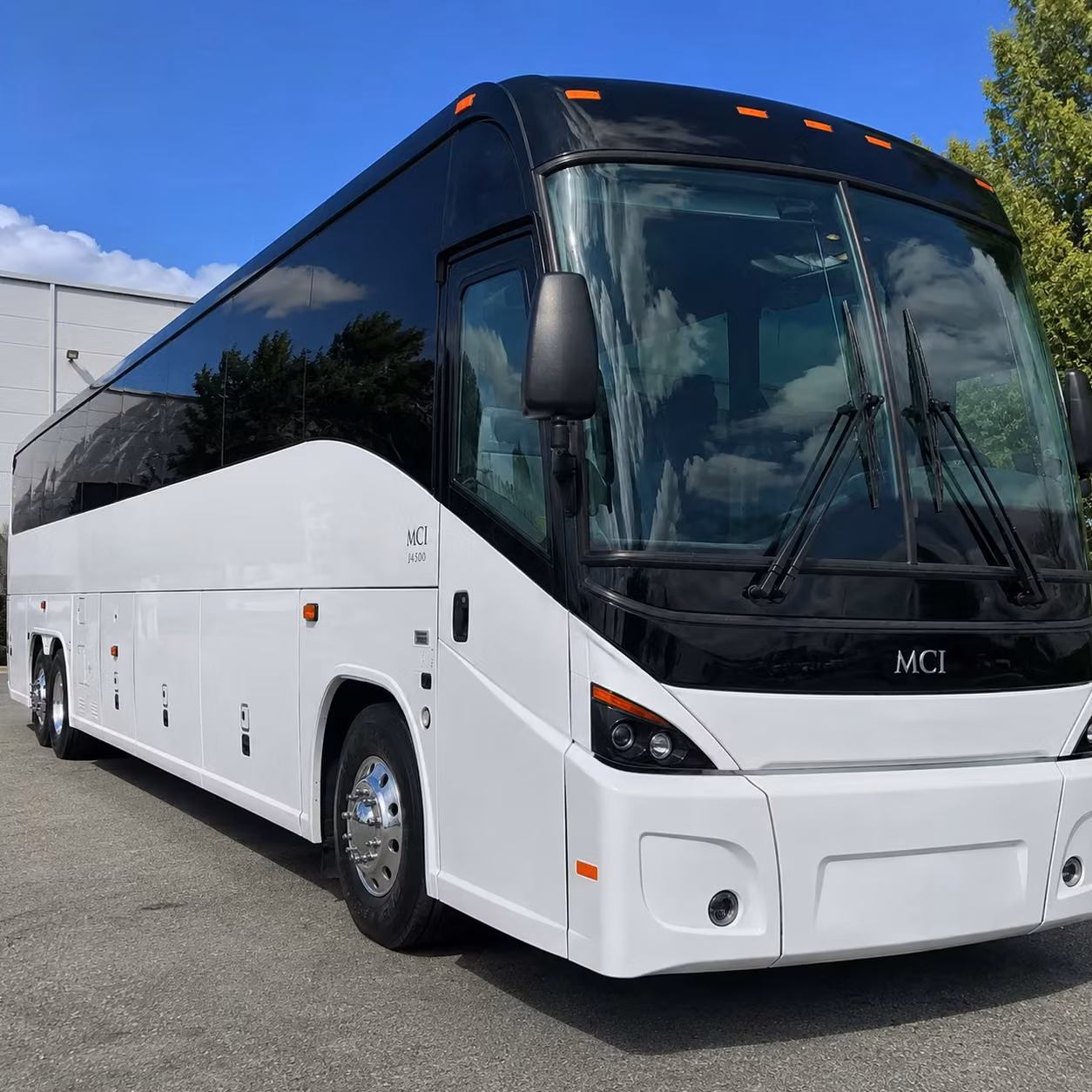 daily commuter shuttle services for lawton s industrial and healthcare employers