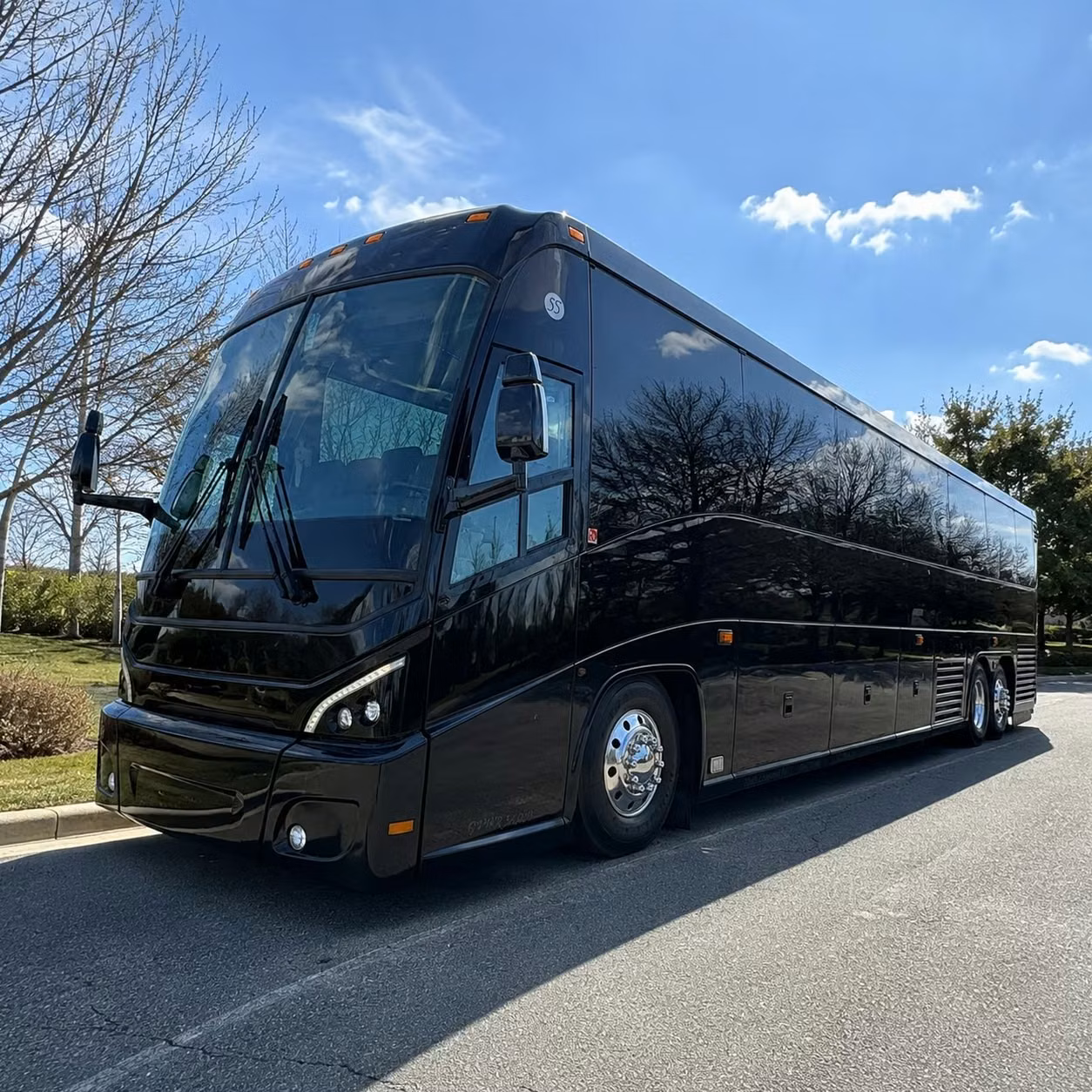lawtoncharterbus com makes recurring military shuttle routes around lawton simple to coordinate