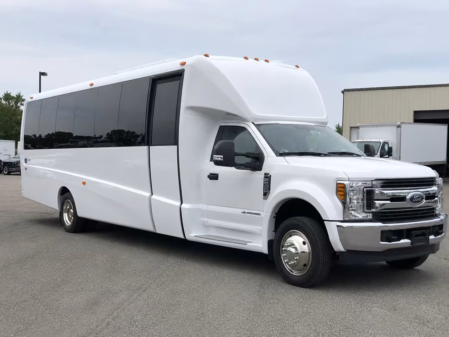 minibus rentals in lawton for smaller prom groups who want a private ride